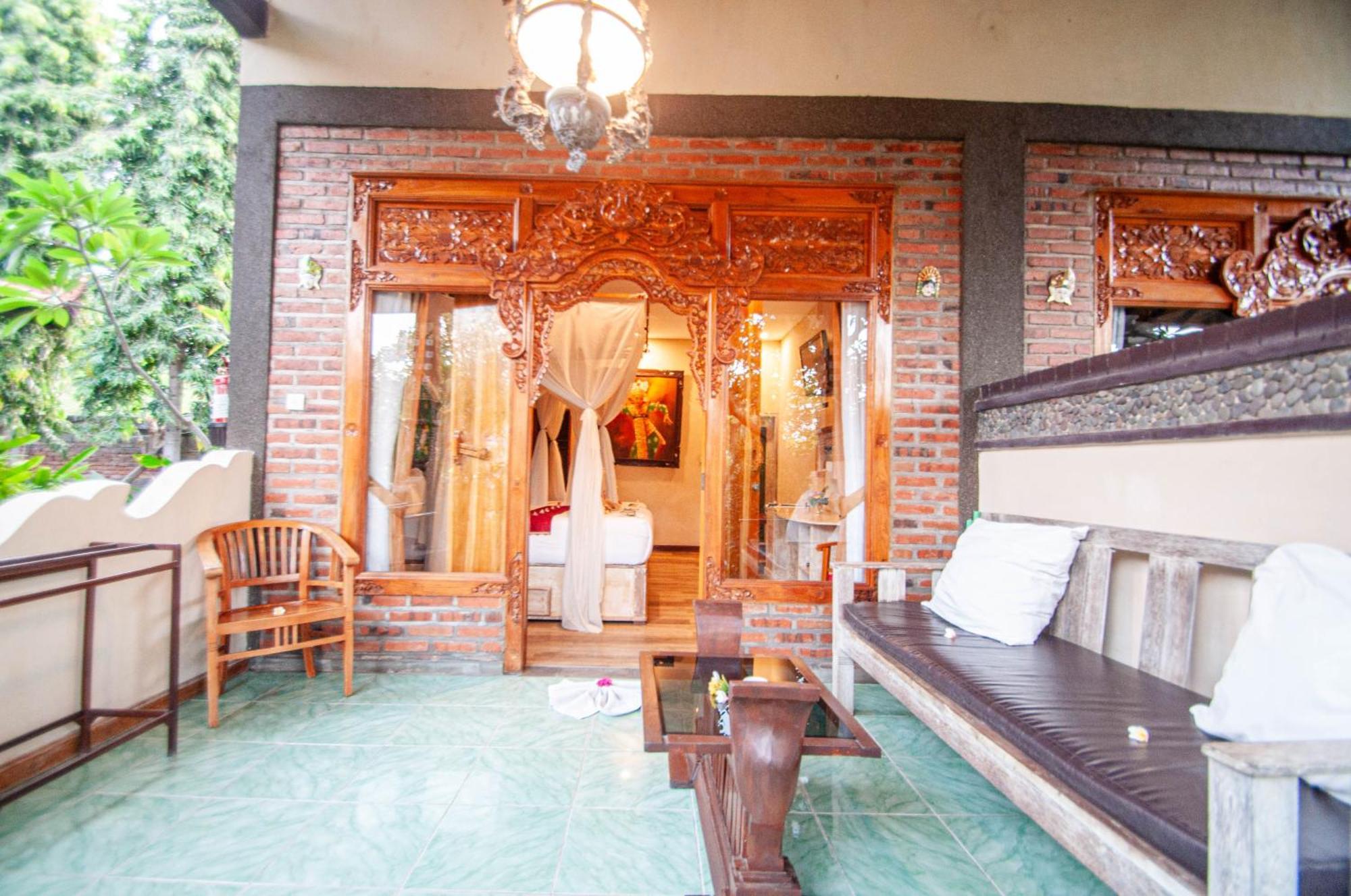 Kubuku Eco Dive Lodge And Yoga بيموتيران المظهر الخارجي الصورة