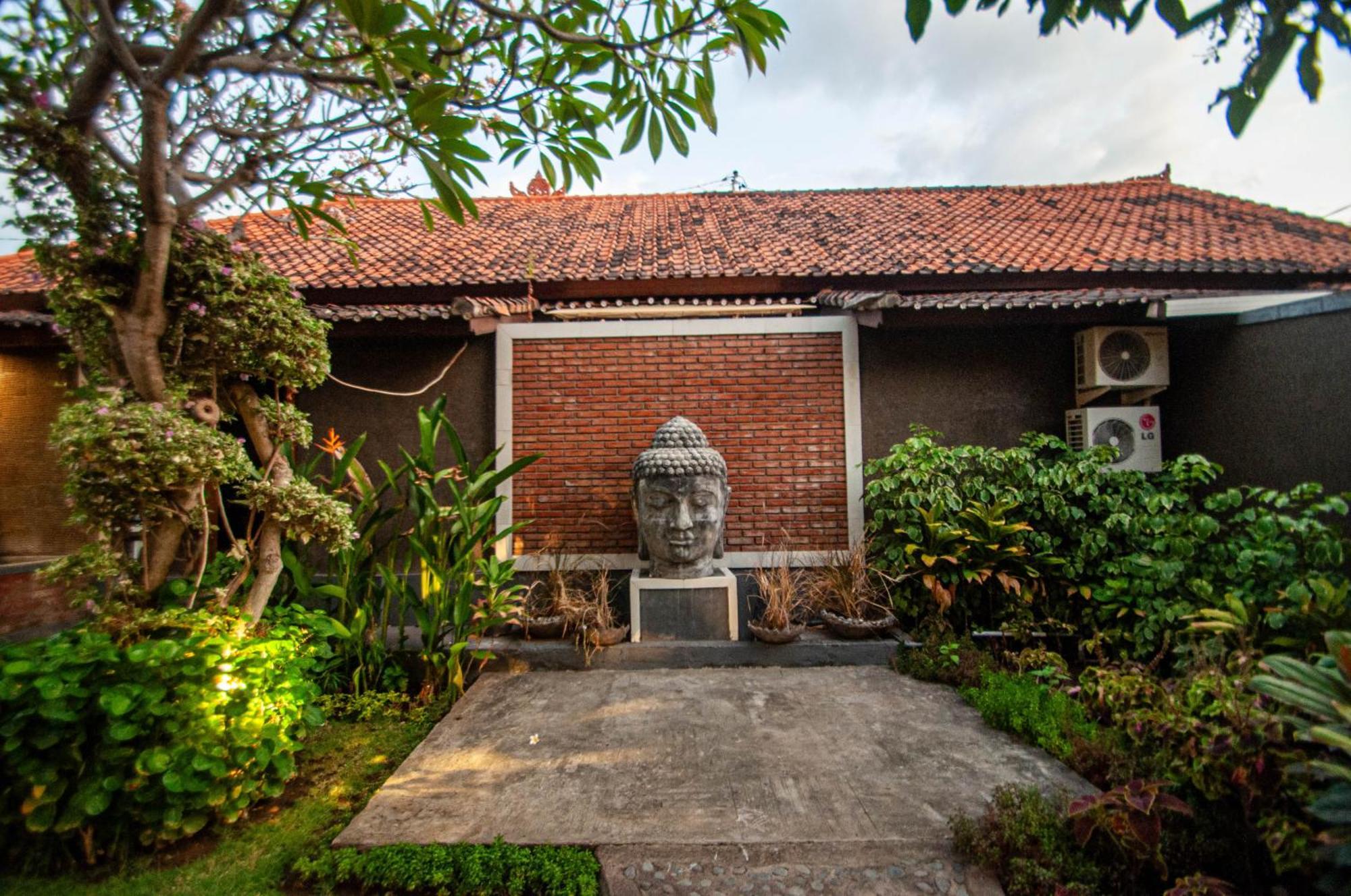 Kubuku Eco Dive Lodge And Yoga بيموتيران المظهر الخارجي الصورة